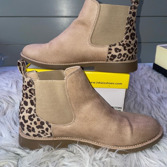 Leopard and Tan Ankle Boots - Picture 8 of 10